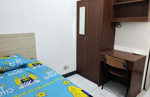 Kost Campur Gading Serpong Ruko Pascal Kamar Mandi Dalam by CHINIDA KOST